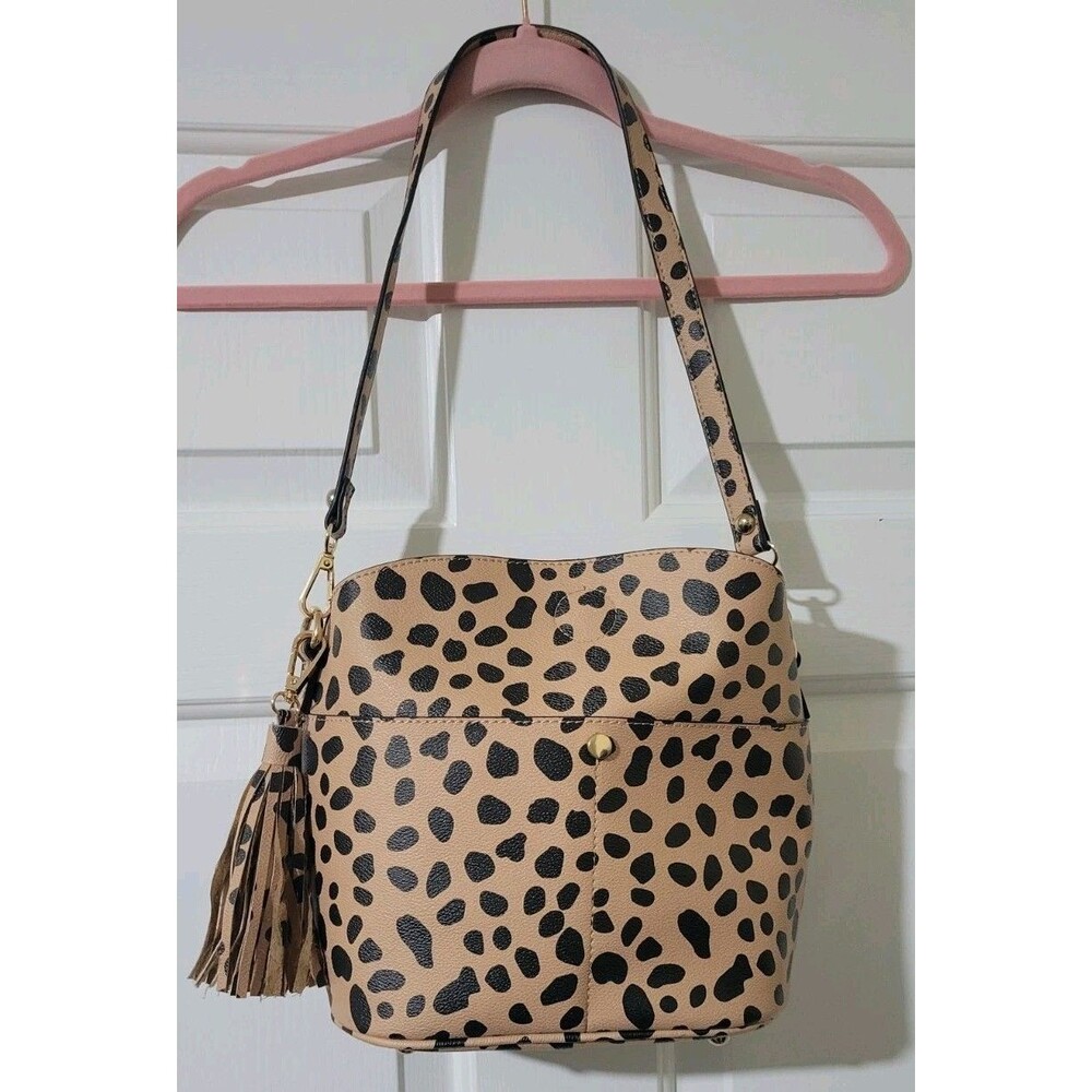Beige faux-leather bucket Shoulder bag  black leopard print tassel Removable Bag